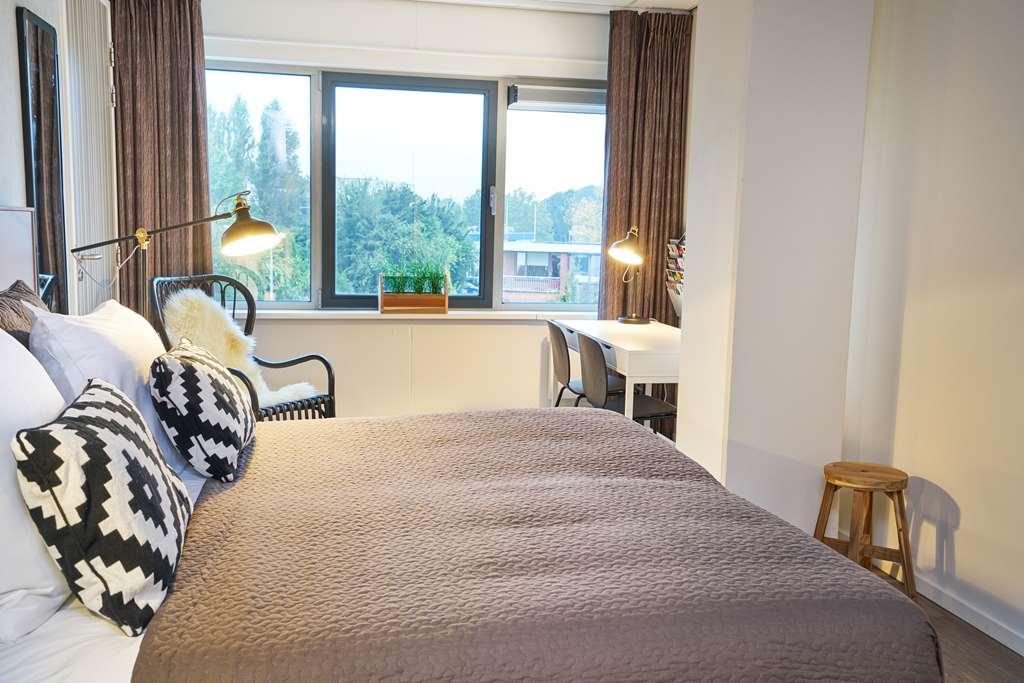 Amrath Apart-Hotel Schiphol Badhoevedorp Servicios foto
