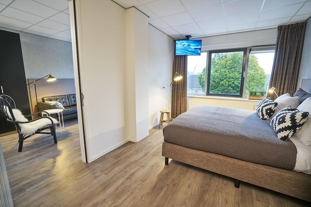 Amrath Apart-Hotel Schiphol Badhoevedorp Exterior foto